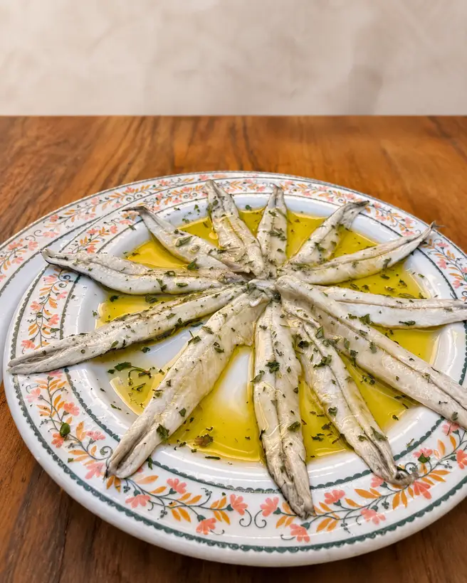 Boquerones en vinagre en Bodeguita La Mantilla, Punta Umbría